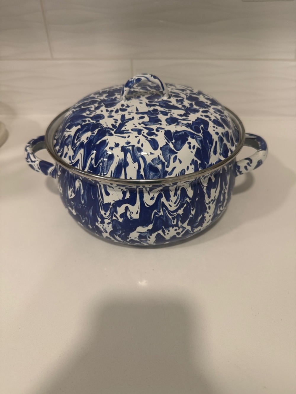 Golden Rabbit Cobalt Swirl Enamelware Dutch Oven Casserole Pot w/ Lid